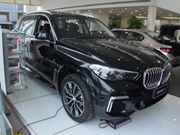 寶馬X5外觀圖片