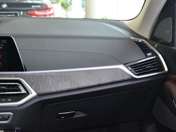 寶馬X5中控圖片