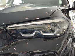 寶馬X5細(xì)節(jié)圖片