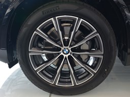 寶馬X5細(xì)節(jié)圖片