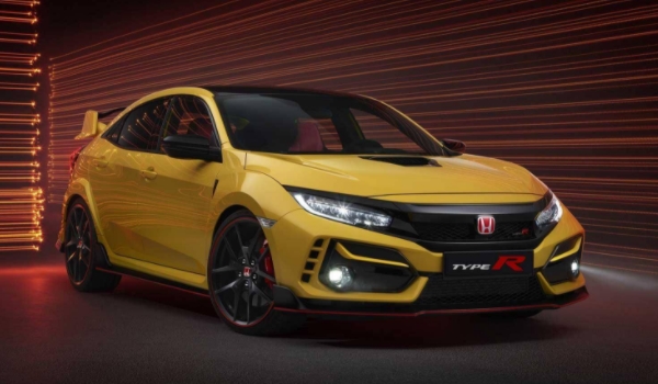 本田思域怎么樣 車身運(yùn)動(dòng)、內(nèi)部舒適度高、油耗低（日系車型）