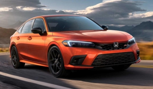 本田思域怎么樣 車身運(yùn)動(dòng)、內(nèi)部舒適度高、油耗低（日系車型）