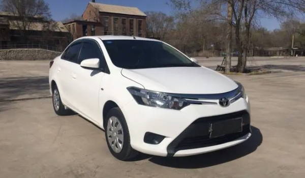 豐田威馳怎么樣 前臉刷氣、車身偏運動、保量保值率高