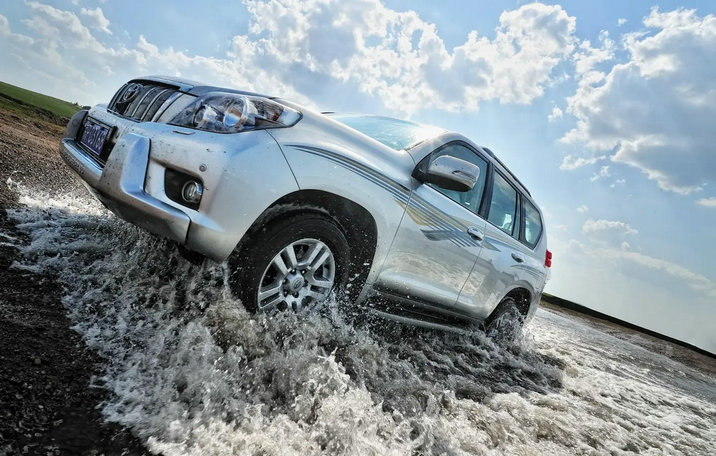 長(zhǎng)途穿越自駕游什么車最好