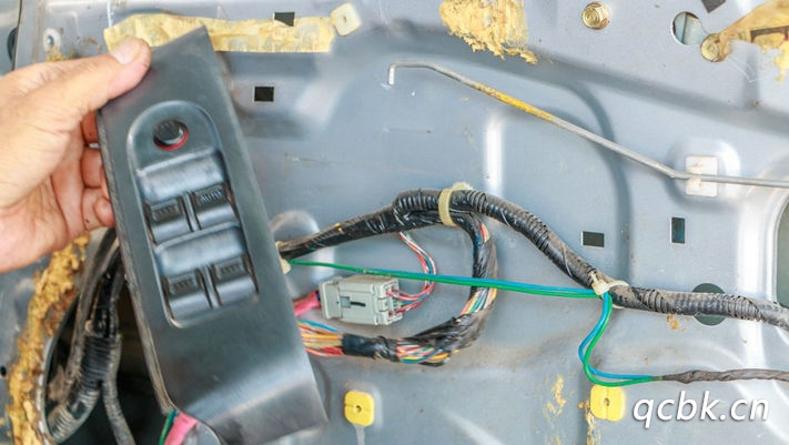 汽車電路有多少個(gè)電路