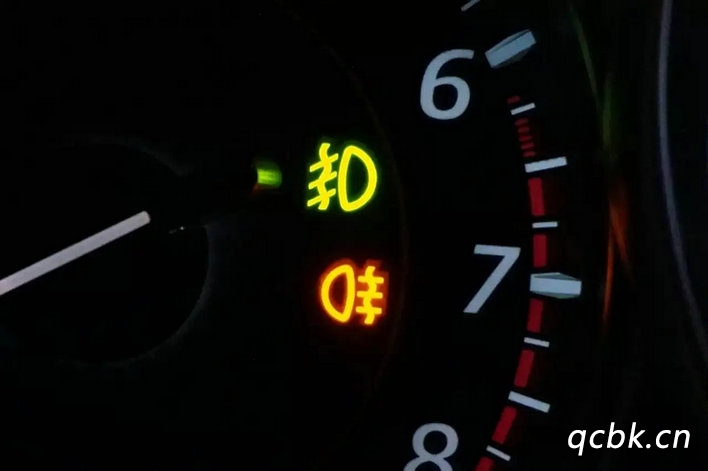 哪個(gè)是霧燈標(biāo)志