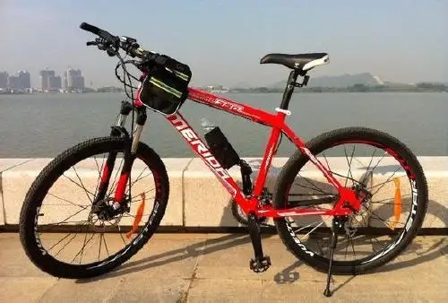 美利達(dá)挑戰(zhàn)者300和挑戰(zhàn)者350的區(qū)別