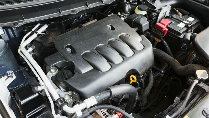 車好像斷油一拱一拱的 什么原因造成的