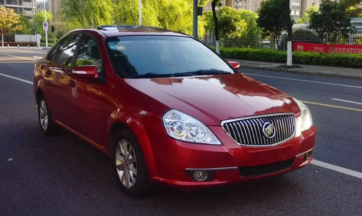 別克凱越輪胎型號規(guī)格是什么