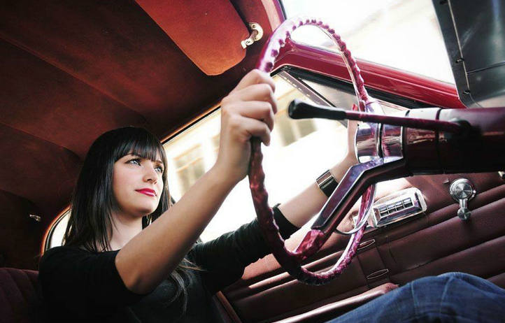 自動(dòng)擋汽車的正確駕駛步驟