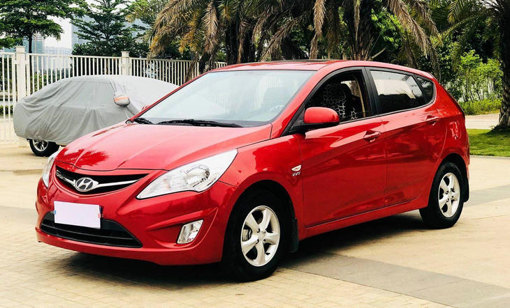 瑞納兩廂自動擋報價多少錢