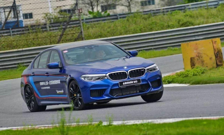 dcm是什么意思車上的