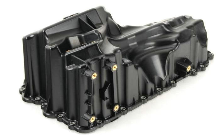 寶馬油底殼是塑料的嗎