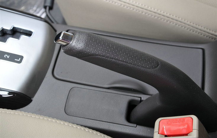 駐車制動(dòng)是什么意思