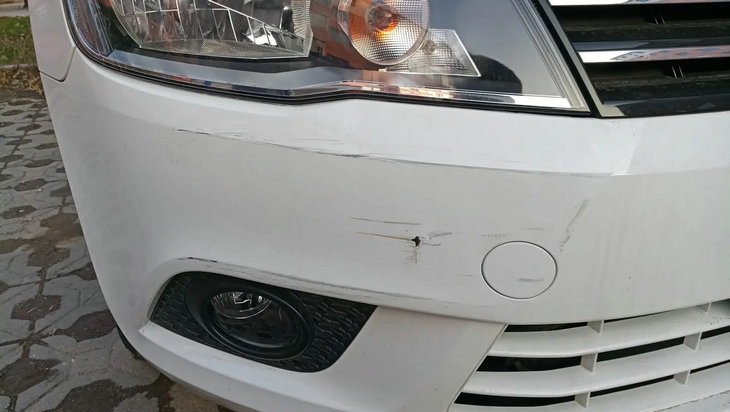 保險(xiǎn)杠噴漆需要拆下來(lái)嗎