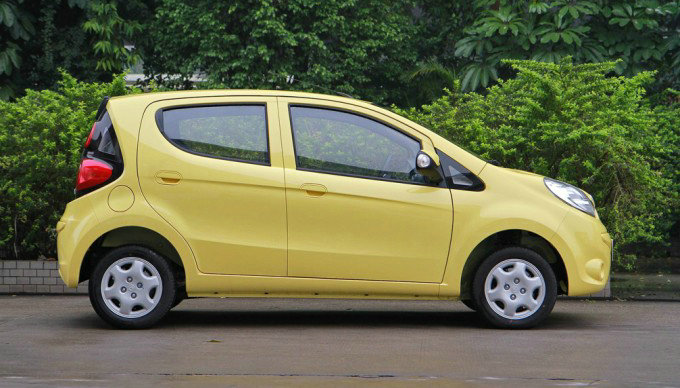 奔奔迷你車(chē)mini是自動(dòng)擋嗎