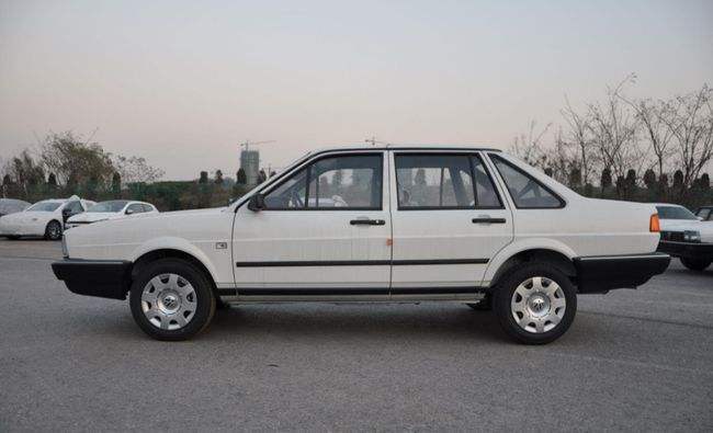 桑塔納2000多少錢一輛