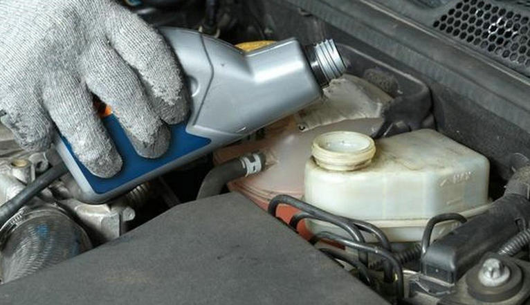 剎車油少了會出現(xiàn)什么現(xiàn)象