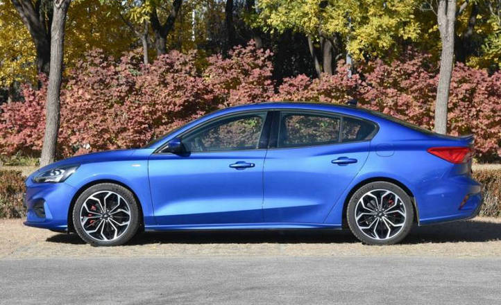 新?？怂褂秃母叩脑蚴鞘裁?></i>
          <h3>新福克斯油耗高的原因是什么</h3>
          <span>用車</span>
          <p class=