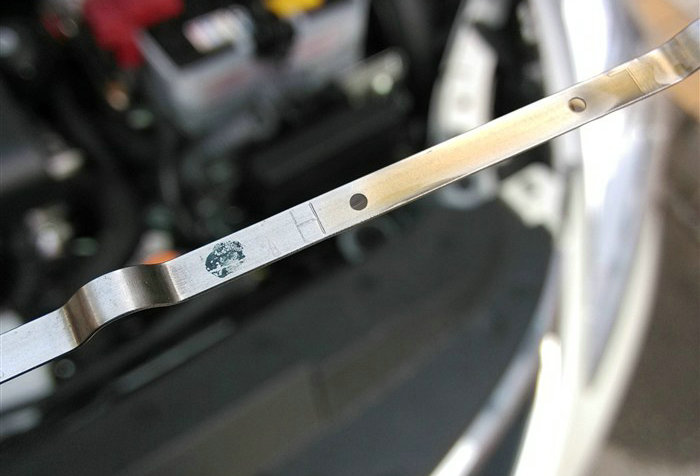 機(jī)油不加滿對車子的影響