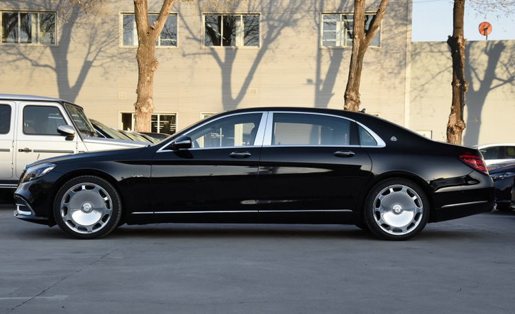 奔馳邁巴赫s680落地價(jià)多少錢