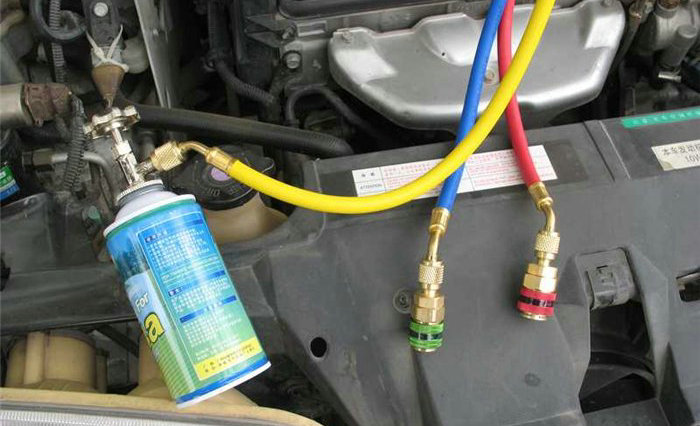 汽車氟利昂多久加一次