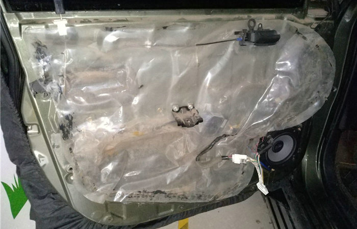 汽車(chē)低頻噪音如何處理