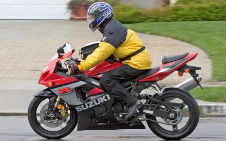 摩托車換擋不順暢是什么原因