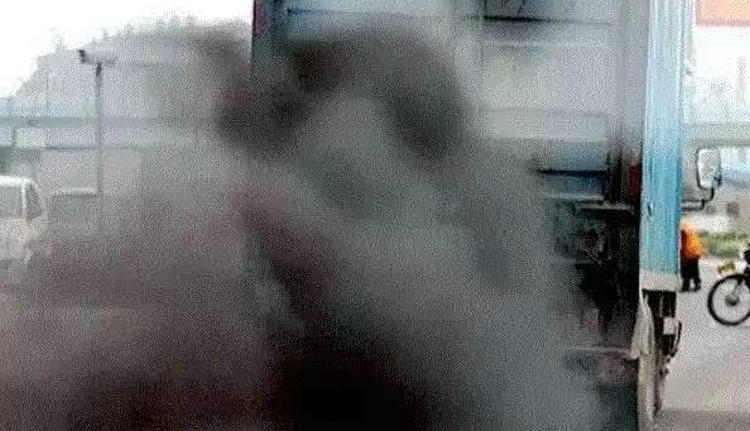 柴油車?yán)滠噯用昂跓熣?></i>
          <h3>柴油車?yán)滠噯用昂跓熣?/h3>
          <span>知識</span>
          <p class=