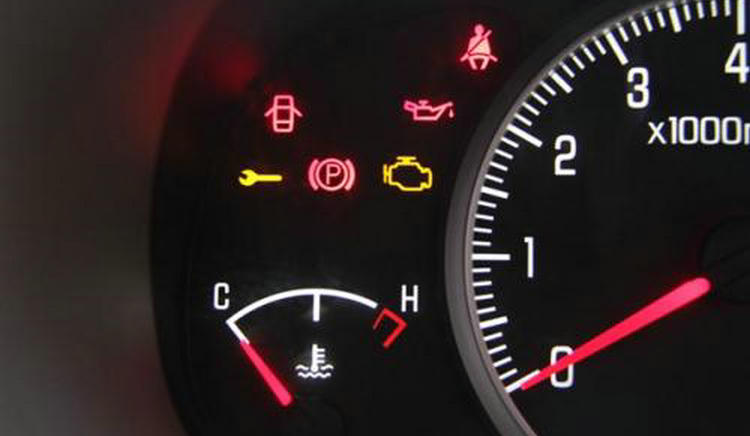 汽車(chē)水溫一直上不來(lái)怎么回事