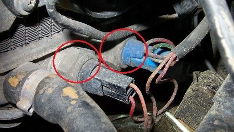 汽車(chē)水溫傳感器的作用是什么