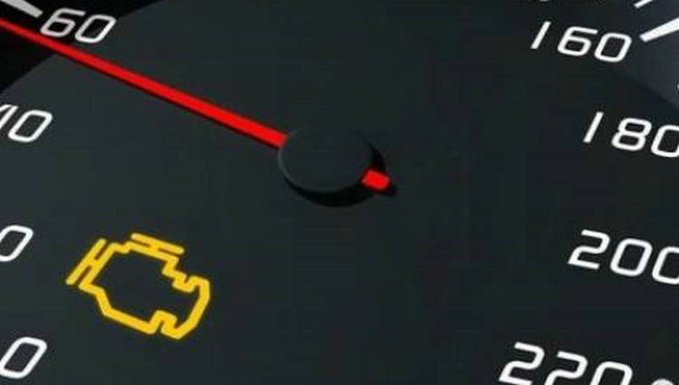 發(fā)動機(jī)亮黃燈還能開嗎