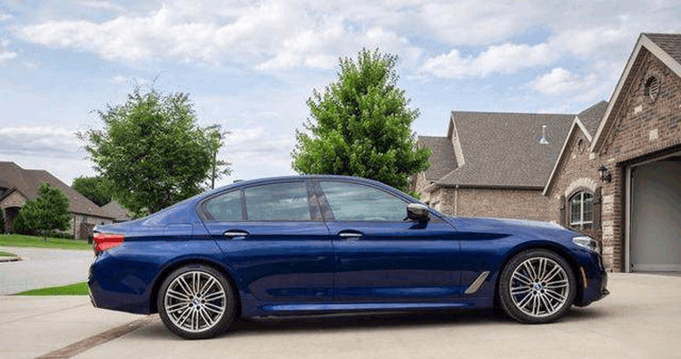 寶馬M550i國內(nèi)能買到嗎