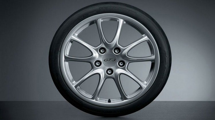 輪胎在哪里看生產日期