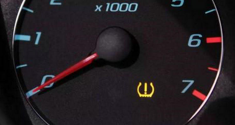 輪胎故障燈亮了但是胎壓沒(méi)問(wèn)題怎么辦