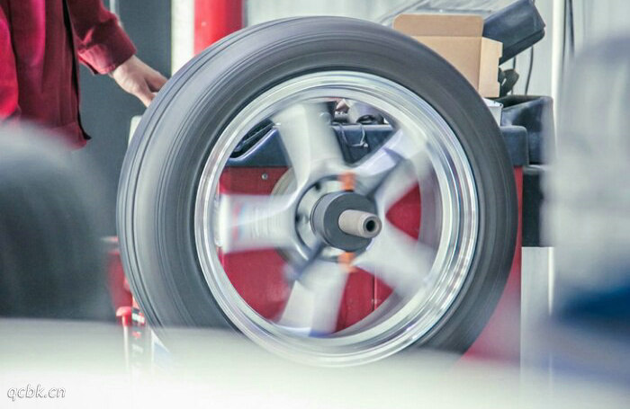 補(bǔ)胎師傅說不用做動平衡