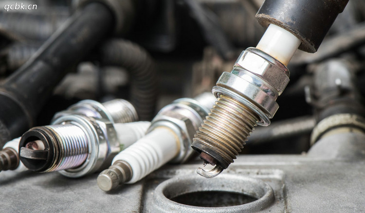 火花塞擰太緊會(huì)怎么樣
