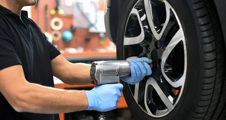 8萬(wàn)公里換輪胎太早了嗎