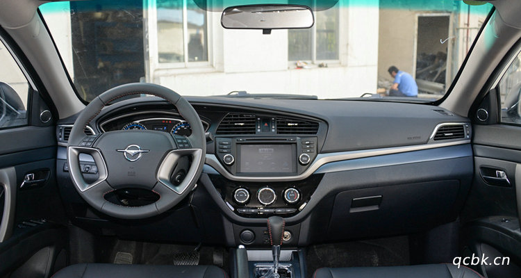 汽車打火時(shí)噠噠噠響怎么回事