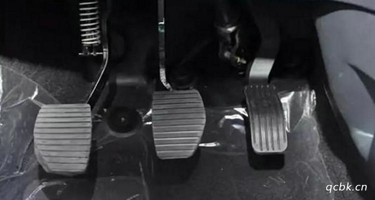 離合器踏板不回位是什么原因