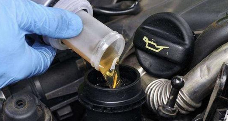 如何判斷變速箱油是不是該換了