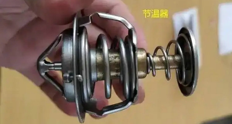 汽車水溫不上升的原因是什么