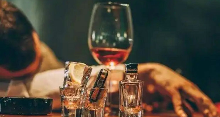 血液含量酒精多少算酒駕