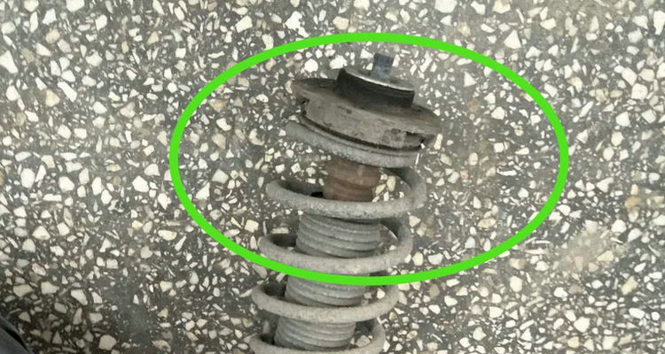 減震頂膠壞了有什么癥狀