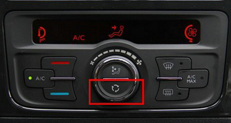 汽車沒開空調(diào)怎么有熱風(fēng)出來