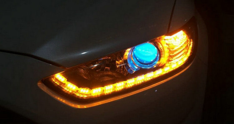 原廠的車燈晚上不太亮怎么辦