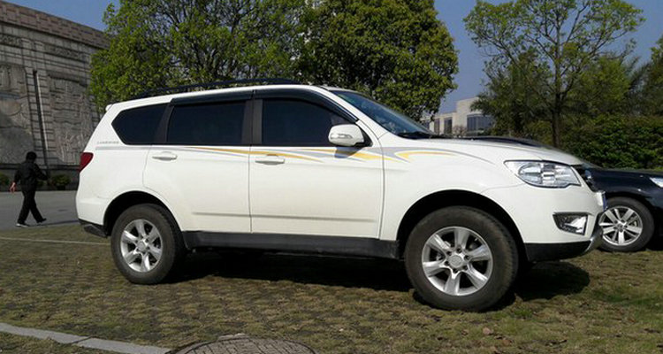 車踩油門速度上不來(lái)是什么原因