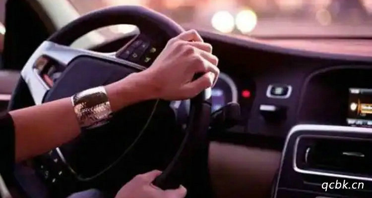 如何開好手動(dòng)擋車技巧