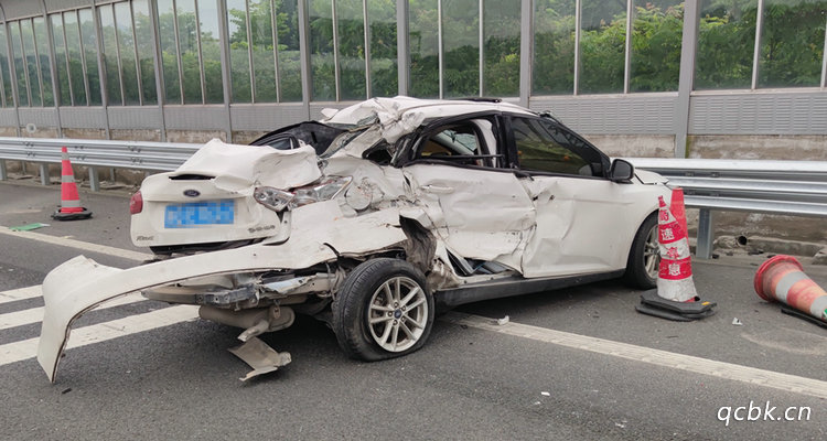 車掛在我名下出了事怎么辦