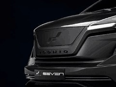 艾康尼克的車標(biāo)歷史 跑車設(shè)計師